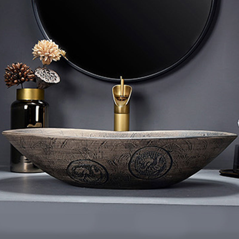 Traditional Vessel Bathroom Sink Oval Porcelain with Overflow and Drain Assembly Vessel Clearhalo 'Bathroom Remodel & Bathroom Fixtures' 'Bathroom Sinks & Faucet Components' 'Bathroom Sinks' 'bathroom_sink' 'Home Improvement' 'home_improvement' 'home_improvement_bathroom_sink' 6417356