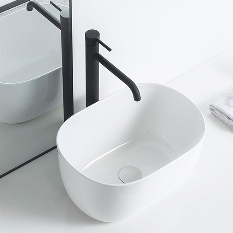 Modern Vessel Lavatory Sink Oval Porcelain with Pop-Up Drain Vessel Sink White Sink with Faucet Clearhalo 'Bathroom Remodel & Bathroom Fixtures' 'Bathroom Sinks & Faucet Components' 'Bathroom Sinks' 'bathroom_sink' 'Home Improvement' 'home_improvement' 'home_improvement_bathroom_sink' 6417375
