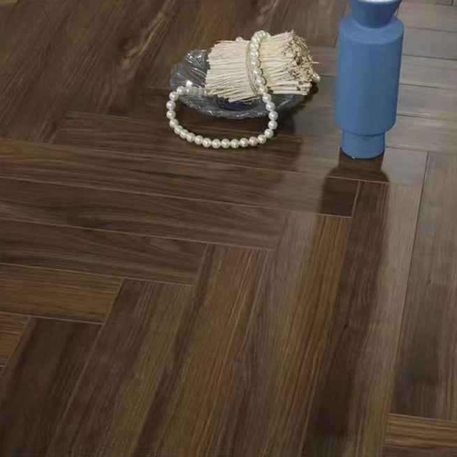 Contemporary Click Lock Laminate Plank Flooring Pine Laminate Dark Brown Clearhalo 'Flooring 'Home Improvement' 'home_improvement' 'home_improvement_laminate_flooring' 'Laminate Flooring' 'laminate_flooring' Walls and Ceiling' 6428873