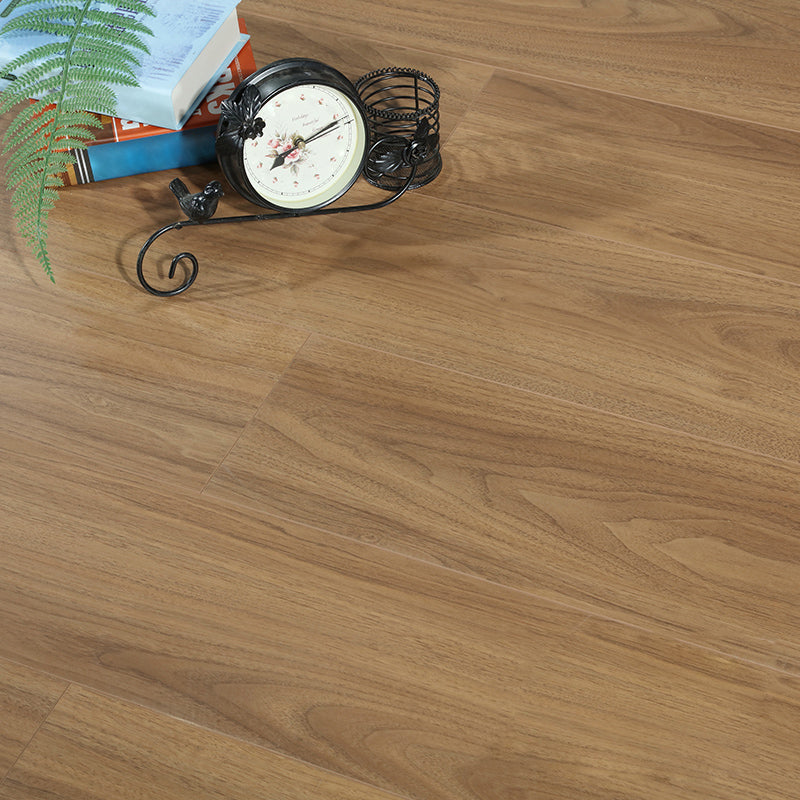 Contemporary Laminate Flooring Light Color Wooden Laminate Flooring White Clearhalo 'Flooring 'Home Improvement' 'home_improvement' 'home_improvement_laminate_flooring' 'Laminate Flooring' 'laminate_flooring' Walls and Ceiling' 6429014