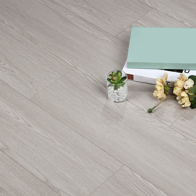 Solid Wood Click Lock Laminate Plank Flooring Waterproof Laminate Light Gray Clearhalo 'Flooring 'Home Improvement' 'home_improvement' 'home_improvement_laminate_flooring' 'Laminate Flooring' 'laminate_flooring' Walls and Ceiling' 6429043