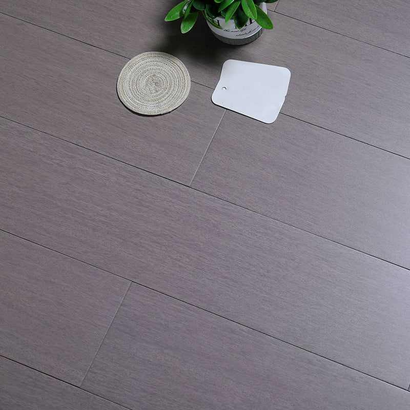 Modern Solid Wood Laminate Flooring Scratch Resistant Laminate Plank Flooring Warm Gray Clearhalo 'Flooring 'Home Improvement' 'home_improvement' 'home_improvement_laminate_flooring' 'Laminate Flooring' 'laminate_flooring' Walls and Ceiling' 6429078