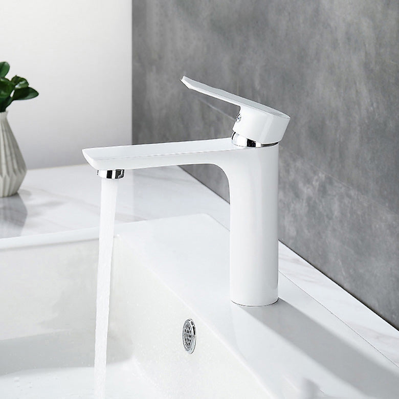Contemporary Style Faucet Single Lever Handle Vessel Sink Faucet White Clearhalo 'Bathroom Remodel & Bathroom Fixtures' 'Bathroom Sink Faucets' 'Bathroom Sinks & Faucet Components' 'bathroom_sink_faucets' 'Home Improvement' 'home_improvement' 'home_improvement_bathroom_sink_faucets' 6466915