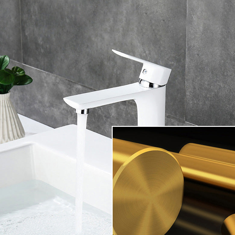 Contemporary Style Faucet Single Lever Handle Vessel Sink Faucet Clearhalo 'Bathroom Remodel & Bathroom Fixtures' 'Bathroom Sink Faucets' 'Bathroom Sinks & Faucet Components' 'bathroom_sink_faucets' 'Home Improvement' 'home_improvement' 'home_improvement_bathroom_sink_faucets' 6466919