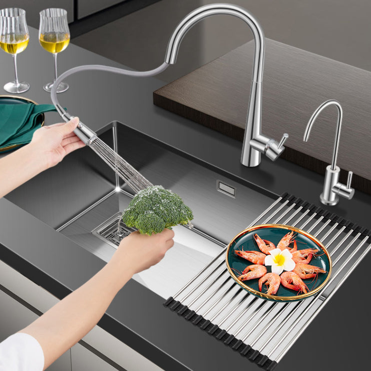 Contemporary Style Kitchen Sink Stainless Steel 1 Holes Undermount Kitchen Sink Clearhalo 'Home Improvement' 'home_improvement' 'home_improvement_kitchen_sinks' 'Kitchen Remodel & Kitchen Fixtures' 'Kitchen Sinks & Faucet Components' 'Kitchen Sinks' 'kitchen_sinks' 6467951