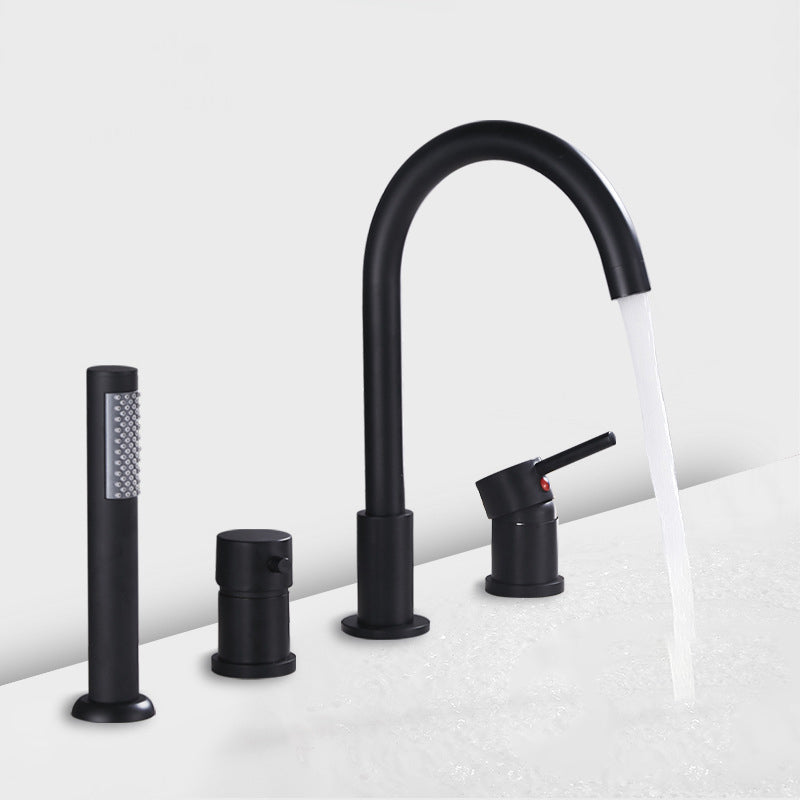 Deck Mounted Metal Roman Tub Faucet Low Arc Roman Tub Faucet Set Clearhalo 'Bathroom Remodel & Bathroom Fixtures' 'Bathtub Faucets' 'bathtub_faucets' 'Home Improvement' 'home_improvement' 'home_improvement_bathtub_faucets' 6468172