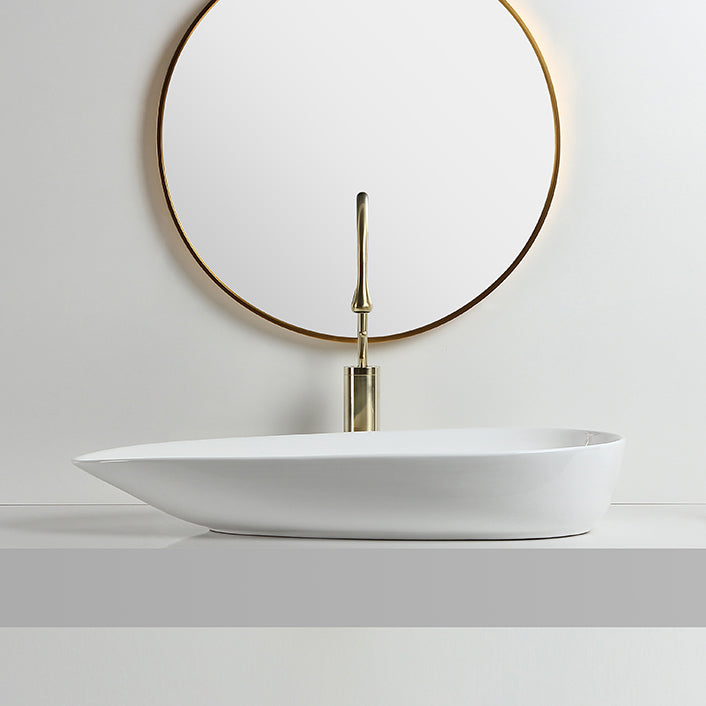 Modern Vessel Sink Specialty Porcelain with Pop-Up Drain Vessel Bathroom Sink Clearhalo 'Bathroom Remodel & Bathroom Fixtures' 'Bathroom Sinks & Faucet Components' 'Bathroom Sinks' 'bathroom_sink' 'Home Improvement' 'home_improvement' 'home_improvement_bathroom_sink' 6485165