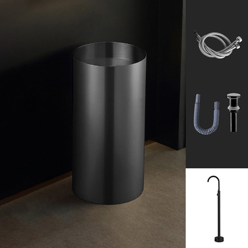 Modern Metal Bathroom Sink Round Bathroom Sink with Basin and Faucet Black Gooseneck High Arc Sink with Faucet Clearhalo 'Bathroom Remodel & Bathroom Fixtures' 'Bathroom Sinks & Faucet Components' 'Bathroom Sinks' 'bathroom_sink' 'Home Improvement' 'home_improvement' 'home_improvement_bathroom_sink' 6485208