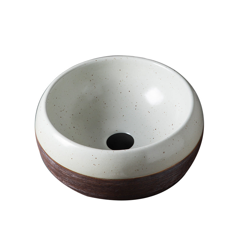 Traditional Bathroom Sink Porcelain Round Vessel with Pop-Up Drain 15.7"L x 15.7"W x 5.9"H Sink Bowl Clearhalo 'Bathroom Remodel & Bathroom Fixtures' 'Bathroom Sinks & Faucet Components' 'Bathroom Sinks' 'bathroom_sink' 'Home Improvement' 'home_improvement' 'home_improvement_bathroom_sink' 6485419