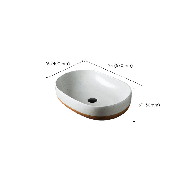 Traditional Bathroom Sink Porcelain Round Vessel with Pop-Up Drain Clearhalo 'Bathroom Remodel & Bathroom Fixtures' 'Bathroom Sinks & Faucet Components' 'Bathroom Sinks' 'bathroom_sink' 'Home Improvement' 'home_improvement' 'home_improvement_bathroom_sink' 6485445