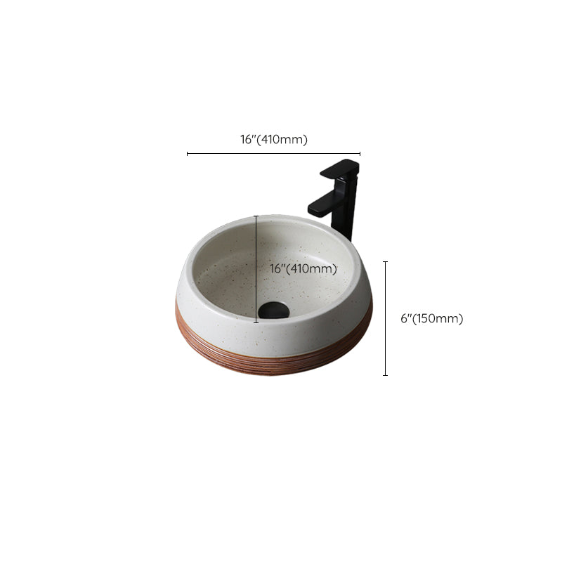 Traditional Bathroom Sink Porcelain Round Vessel with Pop-Up Drain Clearhalo 'Bathroom Remodel & Bathroom Fixtures' 'Bathroom Sinks & Faucet Components' 'Bathroom Sinks' 'bathroom_sink' 'Home Improvement' 'home_improvement' 'home_improvement_bathroom_sink' 6485451