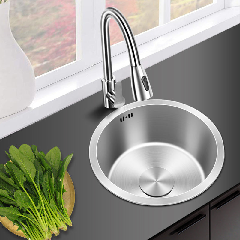 Contemporary Style Kitchen Sink Stainless Steel Round Kitchen Sink Clearhalo 'Home Improvement' 'home_improvement' 'home_improvement_kitchen_sinks' 'Kitchen Remodel & Kitchen Fixtures' 'Kitchen Sinks & Faucet Components' 'Kitchen Sinks' 'kitchen_sinks' 6485537