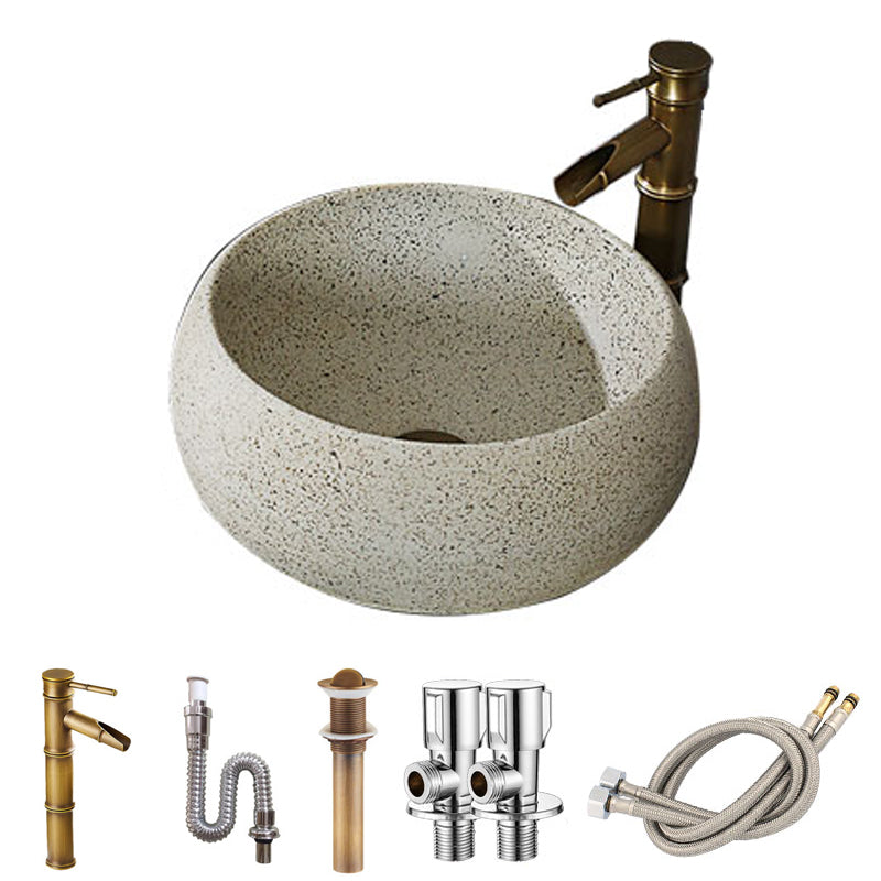 Modern Vessel Bathroom Sink Porcelain Vessel Lavatory Sink with Faucet 15.7"L x 15.7"W x 5.9"H Sink with Faucet Clearhalo 'Bathroom Remodel & Bathroom Fixtures' 'Bathroom Sinks & Faucet Components' 'Bathroom Sinks' 'bathroom_sink' 'Home Improvement' 'home_improvement' 'home_improvement_bathroom_sink' 6496750