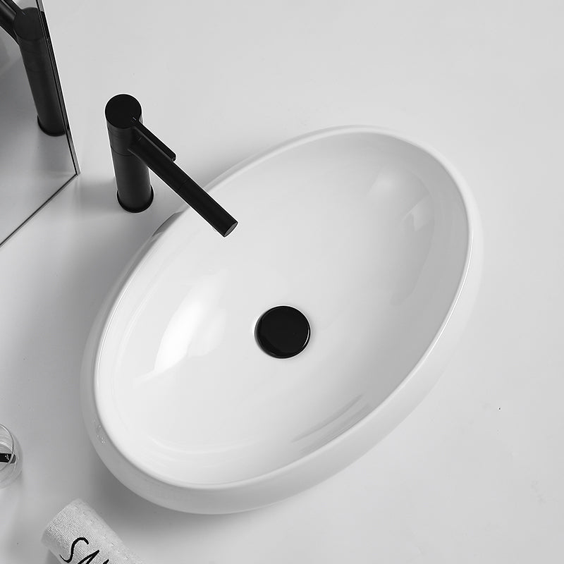 Traditional Vessel Lavatory Sink Oval Porcelain with Pop-Up Drain Basin Sink 24"L x 16"W x 6"H Round Faucet Sink with Faucet Clearhalo 'Bathroom Remodel & Bathroom Fixtures' 'Bathroom Sinks & Faucet Components' 'Bathroom Sinks' 'bathroom_sink' 'Home Improvement' 'home_improvement' 'home_improvement_bathroom_sink' 6496908