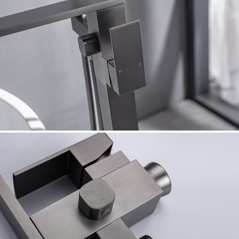 Floor Mounted Metal Freestanding Tub Filler Swivel Freestanding Faucet Clearhalo 'Bathroom Remodel & Bathroom Fixtures' 'Bathtub Faucets' 'bathtub_faucets' 'Home Improvement' 'home_improvement' 'home_improvement_bathtub_faucets' 6497277