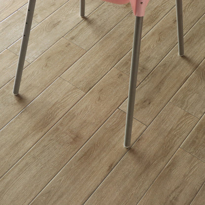 Indoor Rectangle Floor Tile Straight Edge Wood Pattern Floor Tile Premium Grey Clearhalo 'Floor Tiles & Wall Tiles' 'floor_tiles_wall_tiles' 'Flooring 'Home Improvement' 'home_improvement' 'home_improvement_floor_tiles_wall_tiles' Walls and Ceiling' 6503291