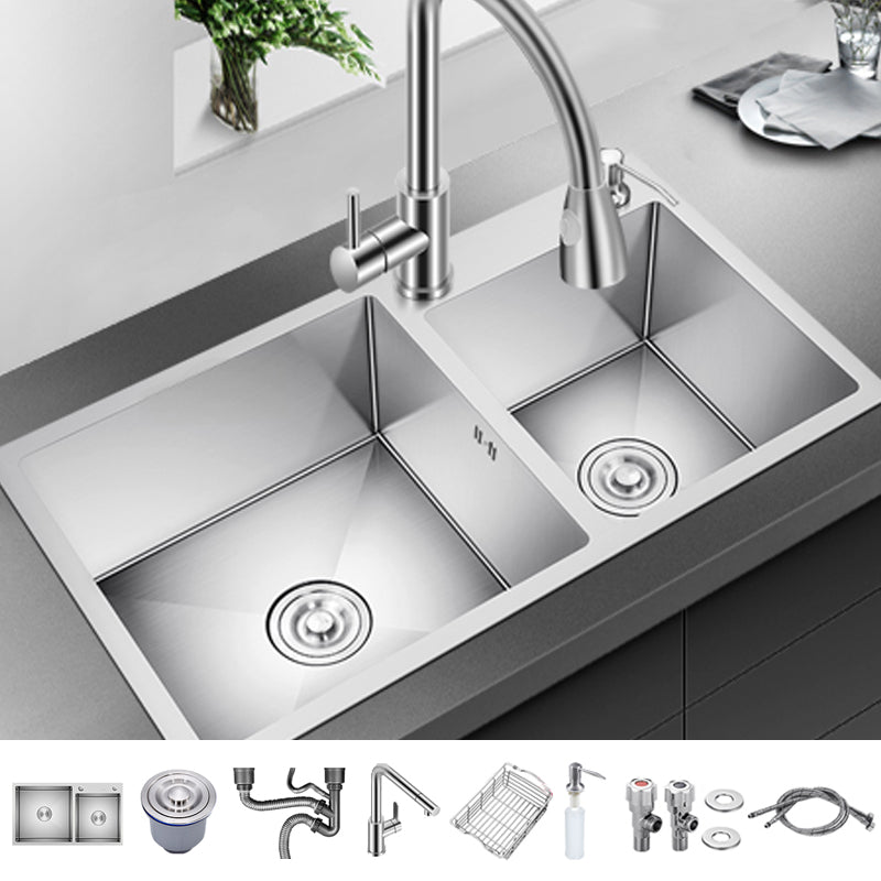 Classic Kitchen Sink Stainless Steel Kitchen Sink with Soap Dispenser Sink with Faucet Pull Out Faucet Clearhalo 'Home Improvement' 'home_improvement' 'home_improvement_kitchen_sinks' 'Kitchen Remodel & Kitchen Fixtures' 'Kitchen Sinks & Faucet Components' 'Kitchen Sinks' 'kitchen_sinks' 6508706