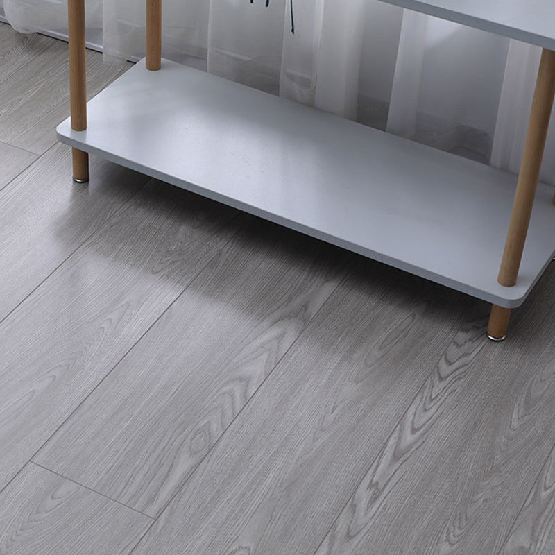 Modern Laminate Flooring Indoor Wood Textured Living Room Laminate Floor Clearhalo 'Flooring 'Home Improvement' 'home_improvement' 'home_improvement_laminate_flooring' 'Laminate Flooring' 'laminate_flooring' Walls and Ceiling' 6511036