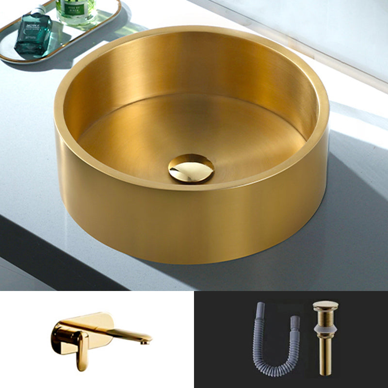 Modern Vessel Sink Round Metal with Basin and Faucet Vessel Lavatory Sink Gold Wall Mounted Faucet Sink with Faucet Clearhalo 'Bathroom Remodel & Bathroom Fixtures' 'Bathroom Sinks & Faucet Components' 'Bathroom Sinks' 'bathroom_sink' 'Home Improvement' 'home_improvement' 'home_improvement_bathroom_sink' 6511181