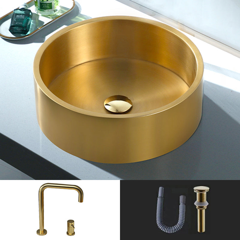 Modern Vessel Sink Round Metal with Basin and Faucet Vessel Lavatory Sink Gold Cold and Hot Tap Sink with Faucet Clearhalo 'Bathroom Remodel & Bathroom Fixtures' 'Bathroom Sinks & Faucet Components' 'Bathroom Sinks' 'bathroom_sink' 'Home Improvement' 'home_improvement' 'home_improvement_bathroom_sink' 6511197