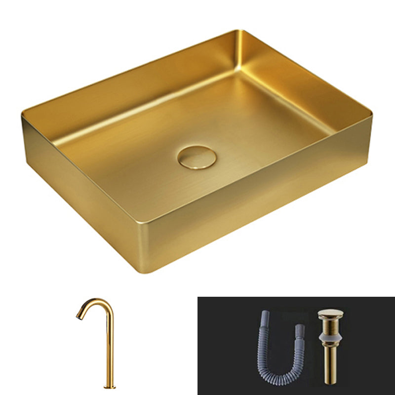 Modern Vessel Sink Metal Rectangular with Pop-Up Drain Vessel Bathroom Sink Gold Single Cooling Tap Sink with Faucet Clearhalo 'Bathroom Remodel & Bathroom Fixtures' 'Bathroom Sinks & Faucet Components' 'Bathroom Sinks' 'bathroom_sink' 'Home Improvement' 'home_improvement' 'home_improvement_bathroom_sink' 6511277