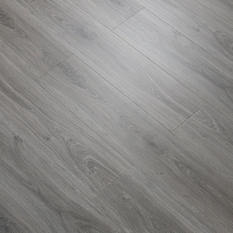Scratch Resistant Laminate Flooring Click-Lock Laminate Plank Flooring Silver/Gray Clearhalo 'Flooring 'Home Improvement' 'home_improvement' 'home_improvement_laminate_flooring' 'Laminate Flooring' 'laminate_flooring' Walls and Ceiling' 6513452