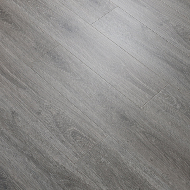 Scratch Resistant Laminate Flooring Click-Lock Laminate Plank Flooring Silver Gray Clearhalo 'Flooring 'Home Improvement' 'home_improvement' 'home_improvement_laminate_flooring' 'Laminate Flooring' 'laminate_flooring' Walls and Ceiling' 6513452