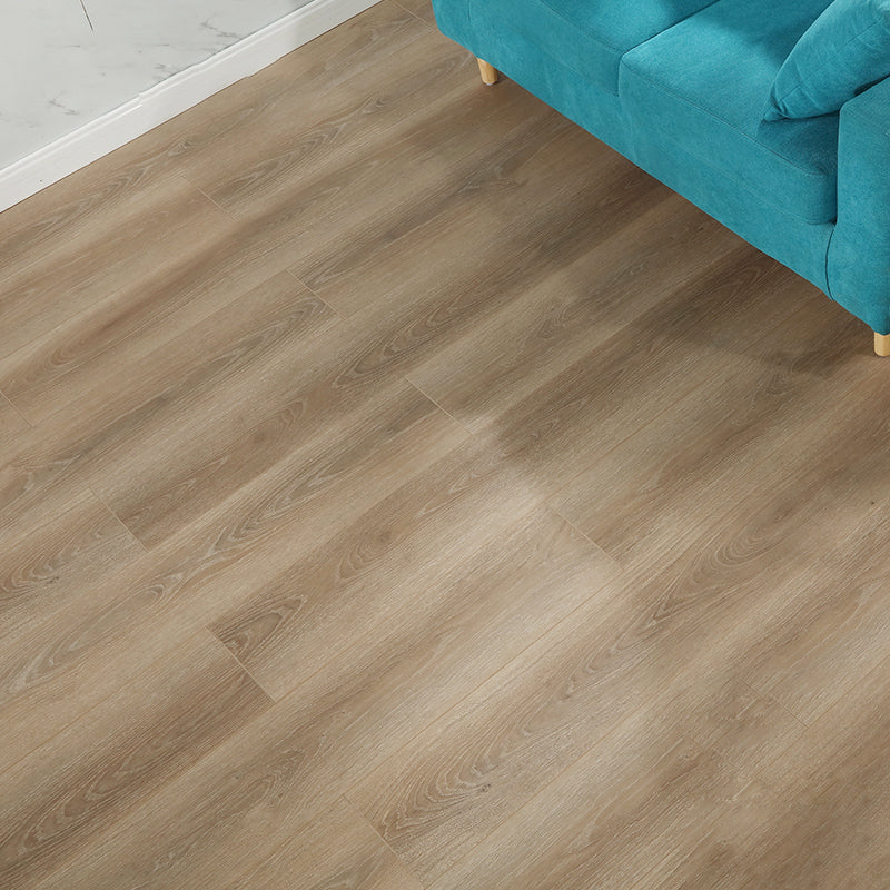 Modern Simple Laminate Floor Solid Wood Laminate Floor with Scratch Resistant Brown Yellow Clearhalo 'Flooring 'Home Improvement' 'home_improvement' 'home_improvement_laminate_flooring' 'Laminate Flooring' 'laminate_flooring' Walls and Ceiling' 6528634