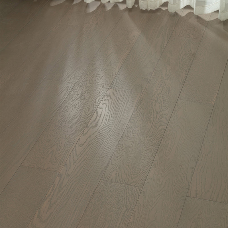 Modern Medium Laminate Flooring Natural Oak Laminate Plank Flooring Light Coffee Clearhalo 'Flooring 'Home Improvement' 'home_improvement' 'home_improvement_laminate_flooring' 'Laminate Flooring' 'laminate_flooring' Walls and Ceiling' 6528663