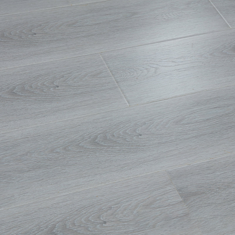 Double Click-Lock Laminate Flooring Stain Resistant Laminate Plank Flooring White/ Gray Clearhalo 'Flooring 'Home Improvement' 'home_improvement' 'home_improvement_laminate_flooring' 'Laminate Flooring' 'laminate_flooring' Walls and Ceiling' 6528751