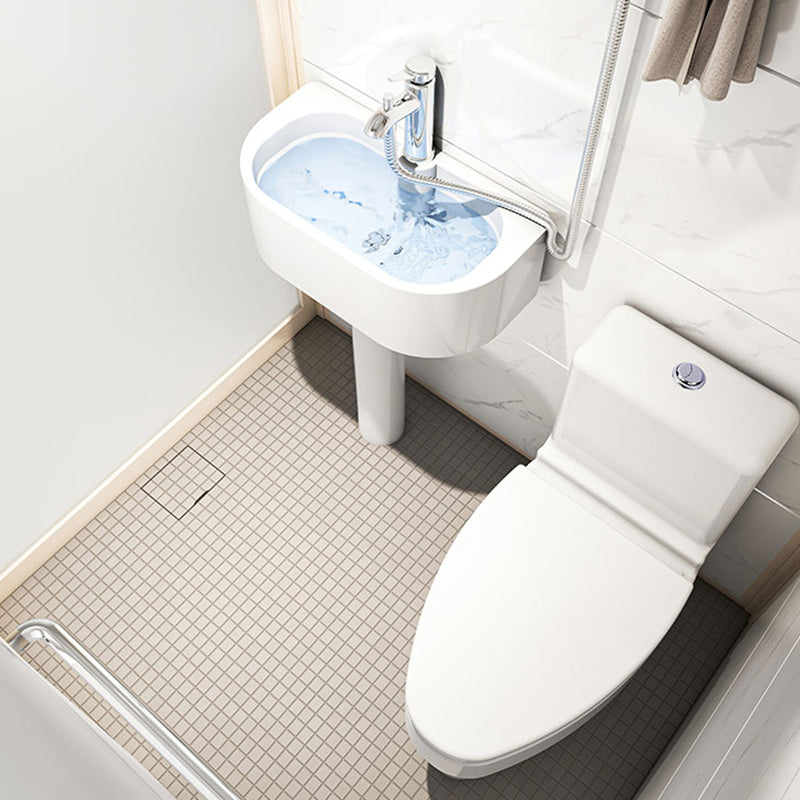 Rectangular Sliding Shower Enclosure Full Frame Shower Enclosure with Tempered Glass Clearhalo 'Bathroom Remodel & Bathroom Fixtures' 'Home Improvement' 'home_improvement' 'home_improvement_shower_stalls_enclosures' 'Shower Stalls & Enclosures' 'shower_stalls_enclosures' 'Showers & Bathtubs' 6540918