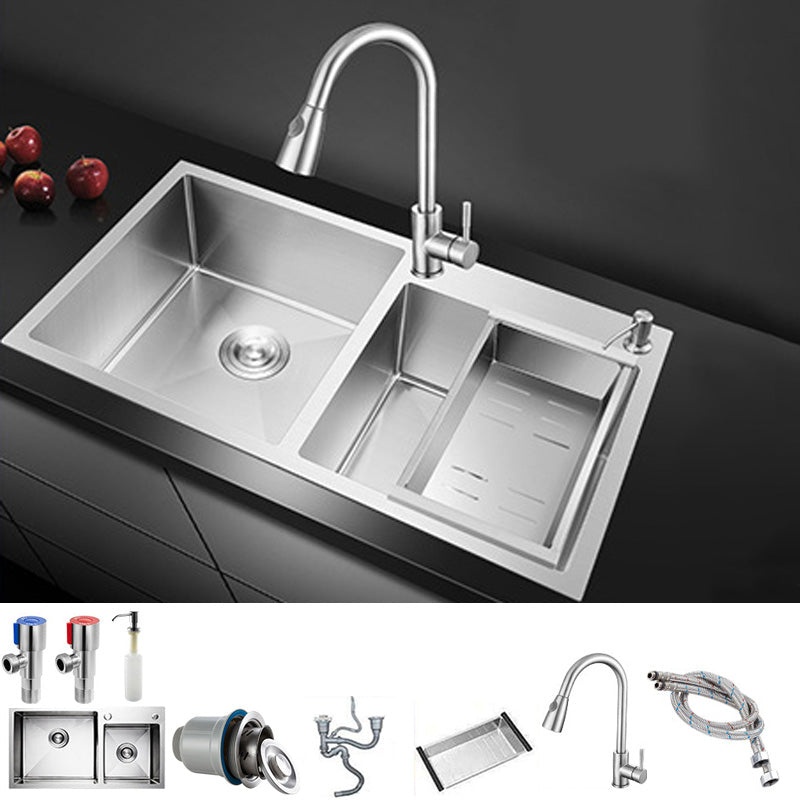 Rectangle Stainless Steel Kitchen Sink with Drain Assembly Contemporary Sink Sink with Faucet Pull Out Faucet Clearhalo 'Home Improvement' 'home_improvement' 'home_improvement_kitchen_sinks' 'Kitchen Remodel & Kitchen Fixtures' 'Kitchen Sinks & Faucet Components' 'Kitchen Sinks' 'kitchen_sinks' 6540950