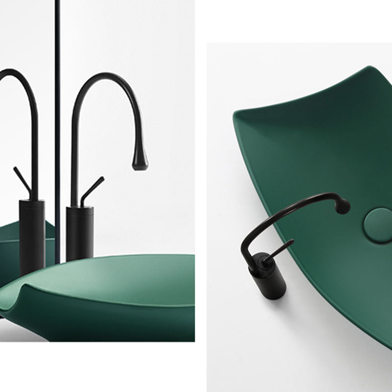 Modern Bathroom Sink Porcelain Specialty Vessel Bathroom Sink with Pop-Up Drain Clearhalo 'Bathroom Remodel & Bathroom Fixtures' 'Bathroom Sinks & Faucet Components' 'Bathroom Sinks' 'bathroom_sink' 'Home Improvement' 'home_improvement' 'home_improvement_bathroom_sink' 6541201