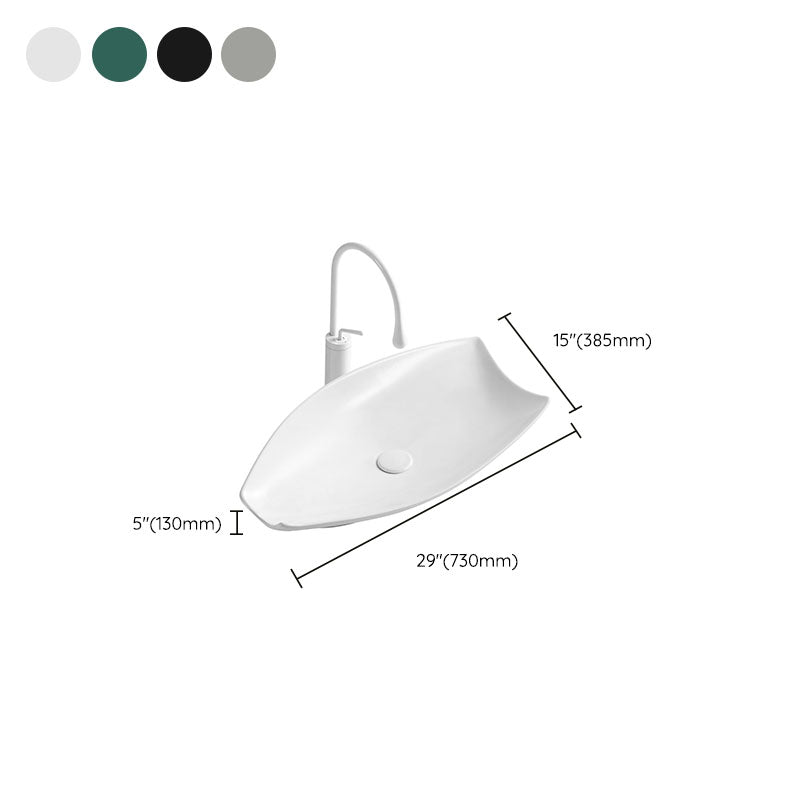 Modern Bathroom Sink Porcelain Specialty Vessel Bathroom Sink with Pop-Up Drain Clearhalo 'Bathroom Remodel & Bathroom Fixtures' 'Bathroom Sinks & Faucet Components' 'Bathroom Sinks' 'bathroom_sink' 'Home Improvement' 'home_improvement' 'home_improvement_bathroom_sink' 6541213