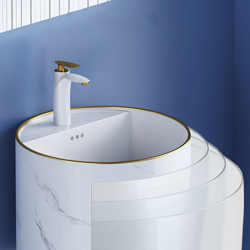 Modern Wall Mount Bathroom Sink Square Porcelain with Faucet Vessel Sink Clearhalo 'Bathroom Remodel & Bathroom Fixtures' 'Bathroom Sinks & Faucet Components' 'Bathroom Sinks' 'bathroom_sink' 'Home Improvement' 'home_improvement' 'home_improvement_bathroom_sink' 6541317