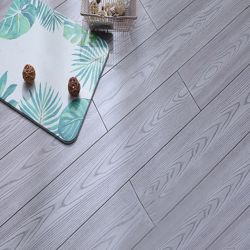 Modern Laminate Flooring Solid Wood Laminate Flooring with Scratch Resistant Dark Green Clearhalo 'Flooring 'Home Improvement' 'home_improvement' 'home_improvement_laminate_flooring' 'Laminate Flooring' 'laminate_flooring' Walls and Ceiling' 6541608