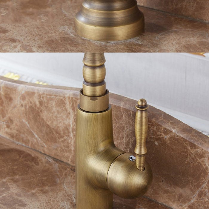 Traditional Standard Bar Faucet 1-Handle Kitchen Faucet in Gold Clearhalo 'Home Improvement' 'home_improvement' 'home_improvement_kitchen_faucets' 'Kitchen Faucets' 'Kitchen Remodel & Kitchen Fixtures' 'Kitchen Sinks & Faucet Components' 'kitchen_faucets' 6558212