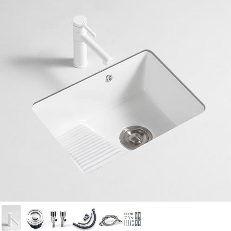 Traditional Undermount Vanity Sink Porcelain Rectangular with Overflow Basin Sink 21"L x 16"W x 8"H Sink with Faucet Clearhalo 'Bathroom Remodel & Bathroom Fixtures' 'Bathroom Sinks & Faucet Components' 'Bathroom Sinks' 'bathroom_sink' 'Home Improvement' 'home_improvement' 'home_improvement_bathroom_sink' 6559210