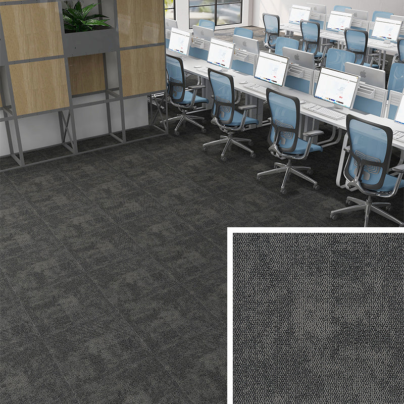 Simple Nylon Carpet Tile Office Meeting Room Stitching Carpet Floor Tile Dark Gray-Black Clearhalo 'Carpet Tiles & Carpet Squares' 'carpet_tiles_carpet_squares' 'Flooring 'Home Improvement' 'home_improvement' 'home_improvement_carpet_tiles_carpet_squares' Walls and Ceiling' 6576693