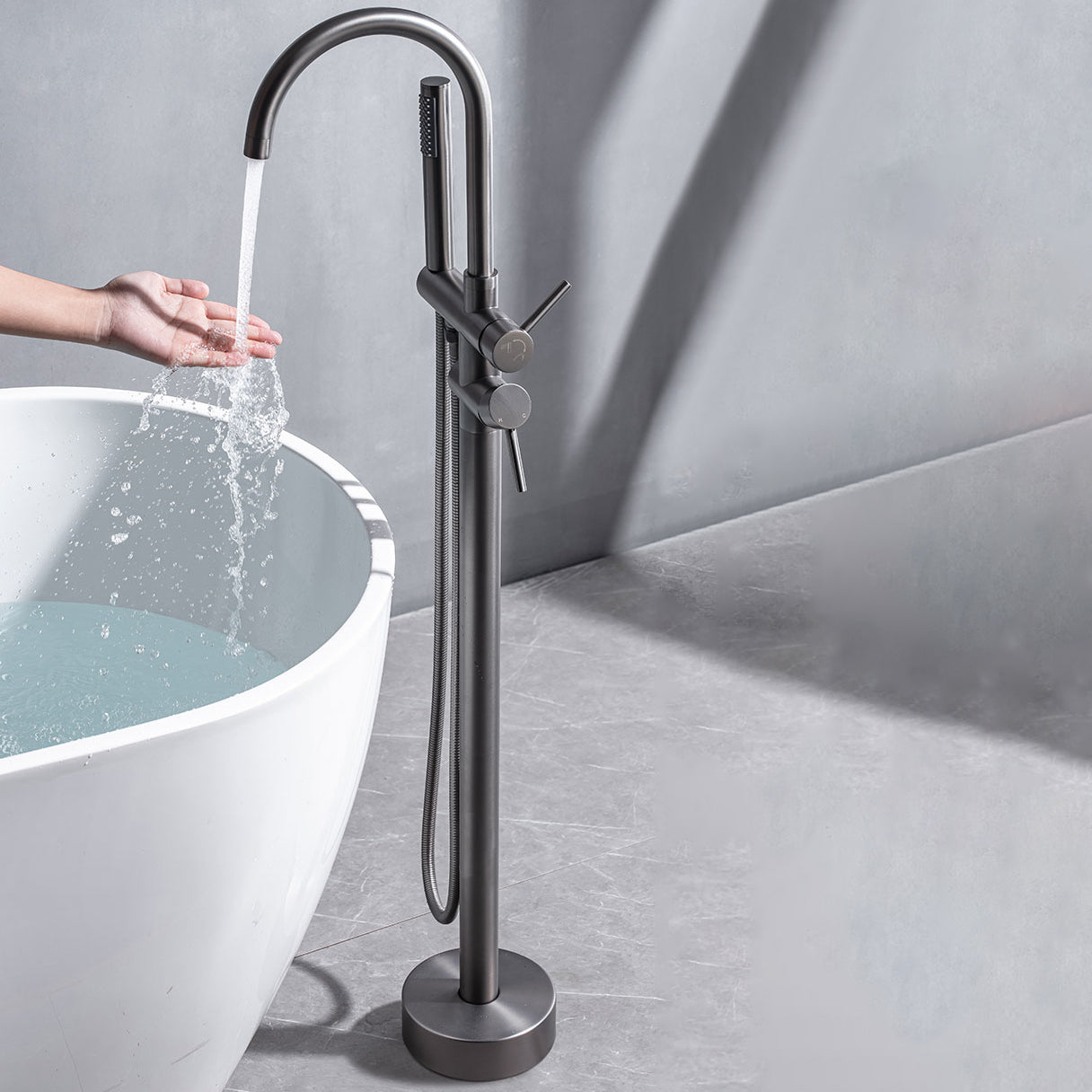 Floor Mounted Copper Freestanding Tub Filler Freestanding Rotatable Tub Filler Trim Clearhalo 'Bathroom Remodel & Bathroom Fixtures' 'Bathtub Faucets' 'bathtub_faucets' 'Home Improvement' 'home_improvement' 'home_improvement_bathtub_faucets' 6577803