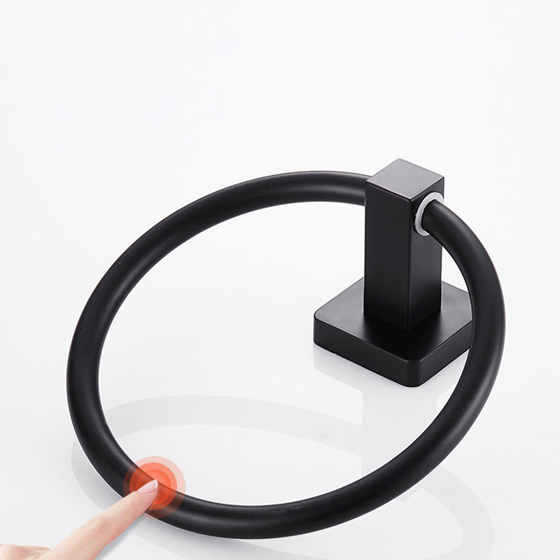 Traditional Metal Bathroom Hardware Set Robe Hooks/ Towel Bar/Ring & Paper Holder Clearhalo 'Bathroom Hardware Sets' 'Bathroom Hardware' 'Bathroom Remodel & Bathroom Fixtures' 'bathroom_hardware_sets' 'Home Improvement' 'home_improvement' 'home_improvement_bathroom_hardware_sets' 6587584