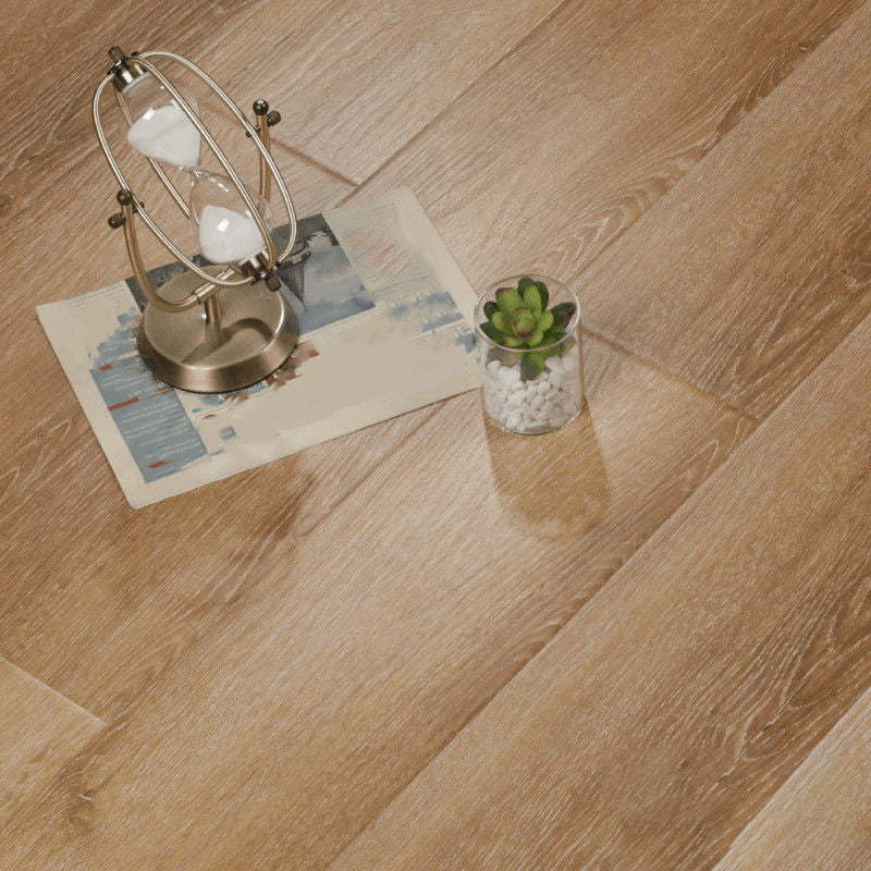 Modern Laminate Flooring Wood Click-Lock Scratch Resistant Laminate Floor Light Wood Clearhalo 'Flooring 'Home Improvement' 'home_improvement' 'home_improvement_laminate_flooring' 'Laminate Flooring' 'laminate_flooring' Walls and Ceiling' 6595527