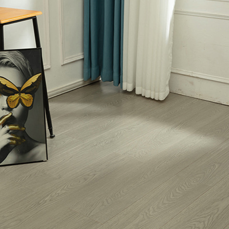 Traditional Laminate Floor Wood Click-Lock Mildew Resistant Laminate Plank Flooring Gray White Clearhalo 'Flooring 'Home Improvement' 'home_improvement' 'home_improvement_laminate_flooring' 'Laminate Flooring' 'laminate_flooring' Walls and Ceiling' 6595554