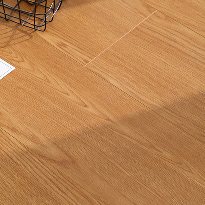 Classics Laminate Floor Wood Scratch Resistant Click Laminate Plank Flooring Natural Clearhalo 'Flooring 'Home Improvement' 'home_improvement' 'home_improvement_laminate_flooring' 'Laminate Flooring' 'laminate_flooring' Walls and Ceiling' 6595570