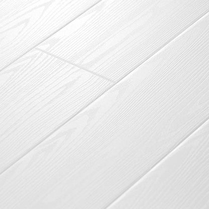 Modern Laminate Floor Wood Fade Resistant Click-Lock Laminate Plank Flooring Textured White Clearhalo 'Flooring 'Home Improvement' 'home_improvement' 'home_improvement_laminate_flooring' 'Laminate Flooring' 'laminate_flooring' Walls and Ceiling' 6595581
