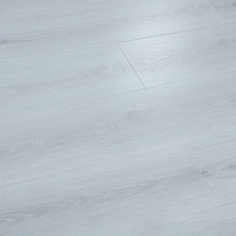 Modern Laminate Floor Wood Stain Resistant and Waterproof Laminate Plank Flooring White Gray Clearhalo 'Flooring 'Home Improvement' 'home_improvement' 'home_improvement_laminate_flooring' 'Laminate Flooring' 'laminate_flooring' Walls and Ceiling' 6597990