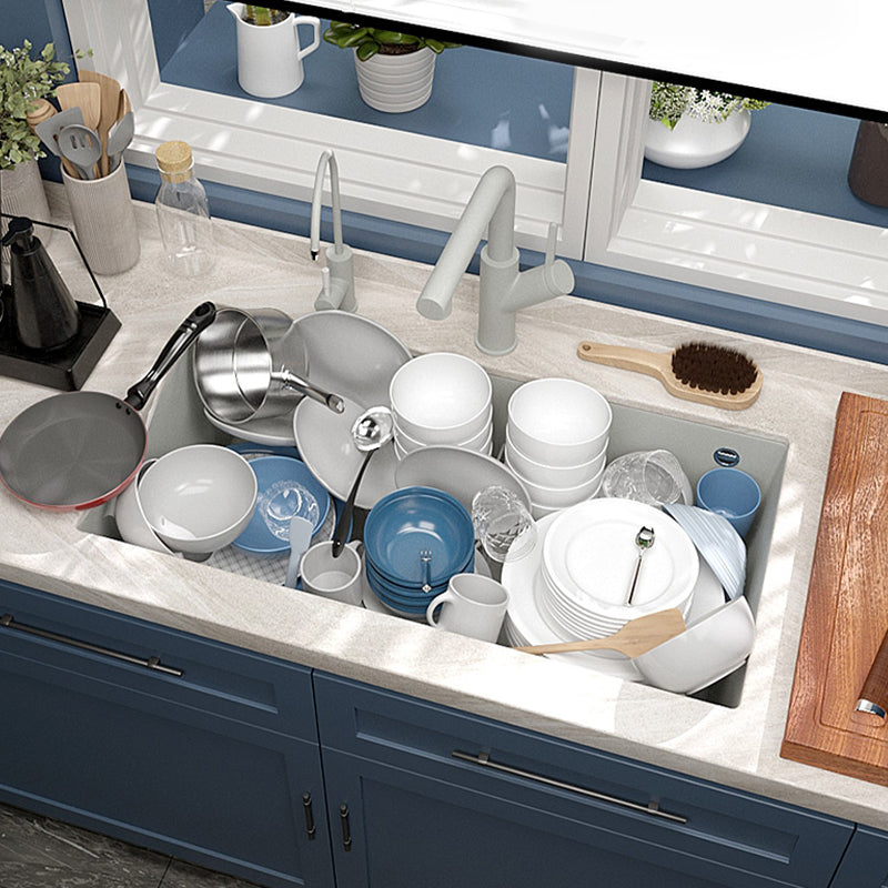 Contemporary Style Kitchen Sink Undermount Kitchen Sink with Drain Strainer Kit Clearhalo 'Home Improvement' 'home_improvement' 'home_improvement_kitchen_sinks' 'Kitchen Remodel & Kitchen Fixtures' 'Kitchen Sinks & Faucet Components' 'Kitchen Sinks' 'kitchen_sinks' 6616033