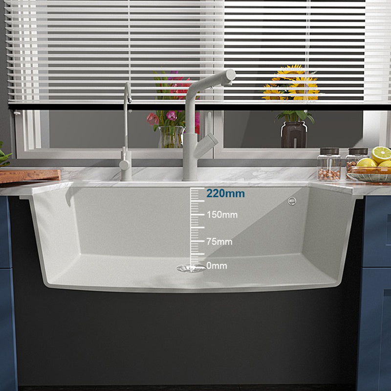 Contemporary Style Kitchen Sink Undermount Kitchen Sink with Drain Strainer Kit Clearhalo 'Home Improvement' 'home_improvement' 'home_improvement_kitchen_sinks' 'Kitchen Remodel & Kitchen Fixtures' 'Kitchen Sinks & Faucet Components' 'Kitchen Sinks' 'kitchen_sinks' 6616040