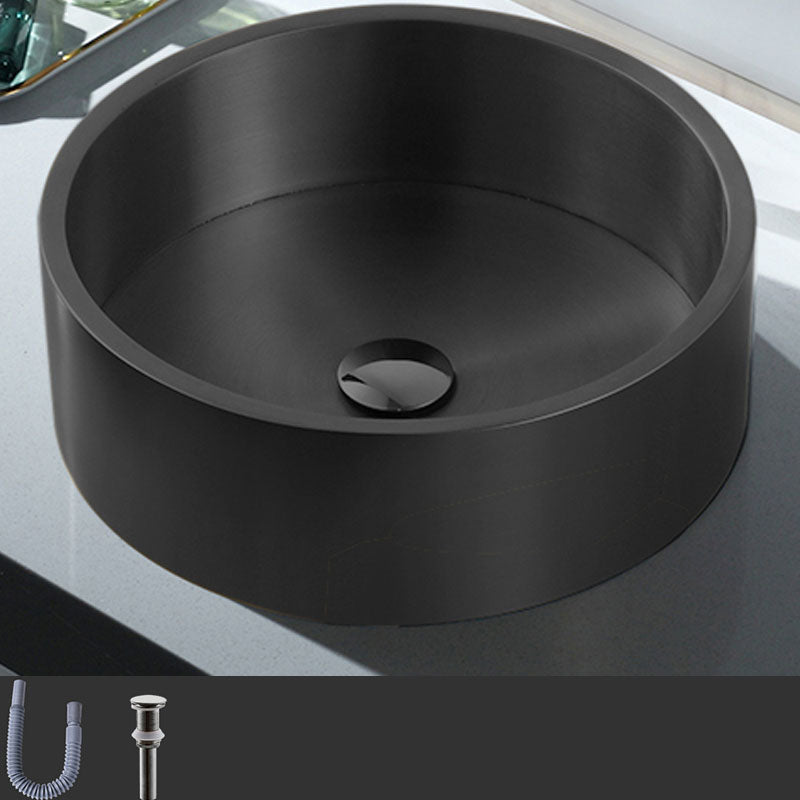 Contemporary Bathroom Sink Metal Round Vessel Bathroom Sink with Pop-Up Drain Black None Sink Clearhalo 'Bathroom Remodel & Bathroom Fixtures' 'Bathroom Sinks & Faucet Components' 'Bathroom Sinks' 'bathroom_sink' 'Home Improvement' 'home_improvement' 'home_improvement_bathroom_sink' 6616246