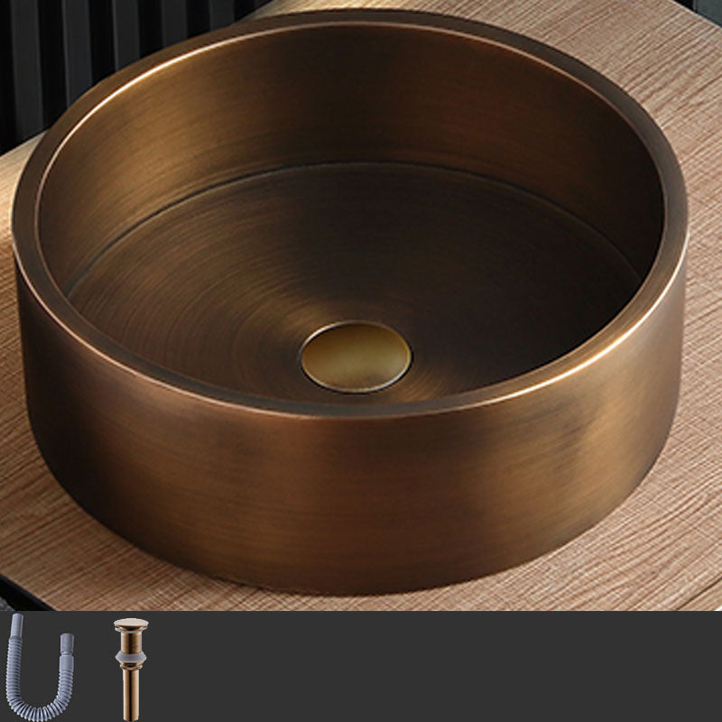 Contemporary Bathroom Sink Metal Round Vessel Bathroom Sink with Pop-Up Drain Brass None Sink Clearhalo 'Bathroom Remodel & Bathroom Fixtures' 'Bathroom Sinks & Faucet Components' 'Bathroom Sinks' 'bathroom_sink' 'Home Improvement' 'home_improvement' 'home_improvement_bathroom_sink' 6616252